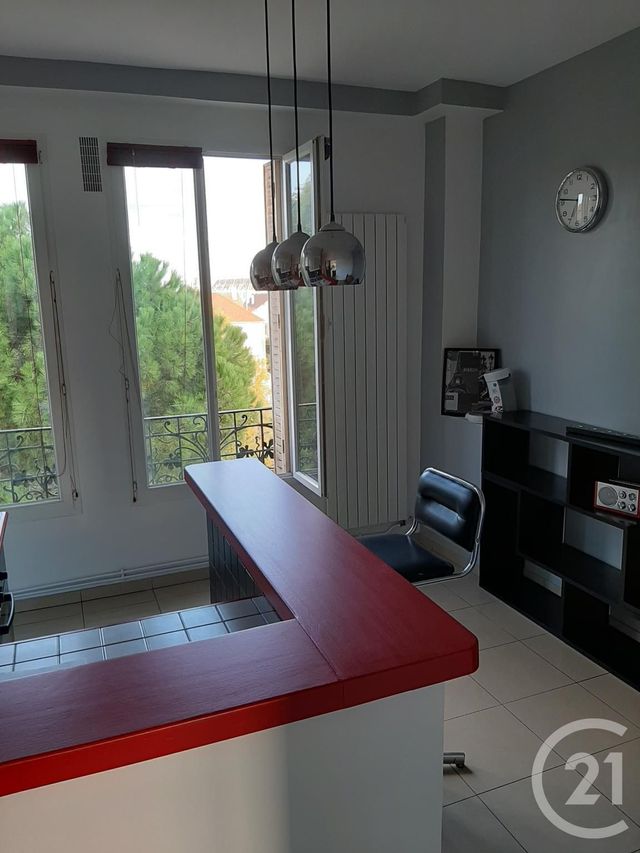 Appartement F3 à louer - 2 pièces - 41.86 m2 - HOUILLES - 78 - ILE-DE-FRANCE - Century 21 G.T.I.